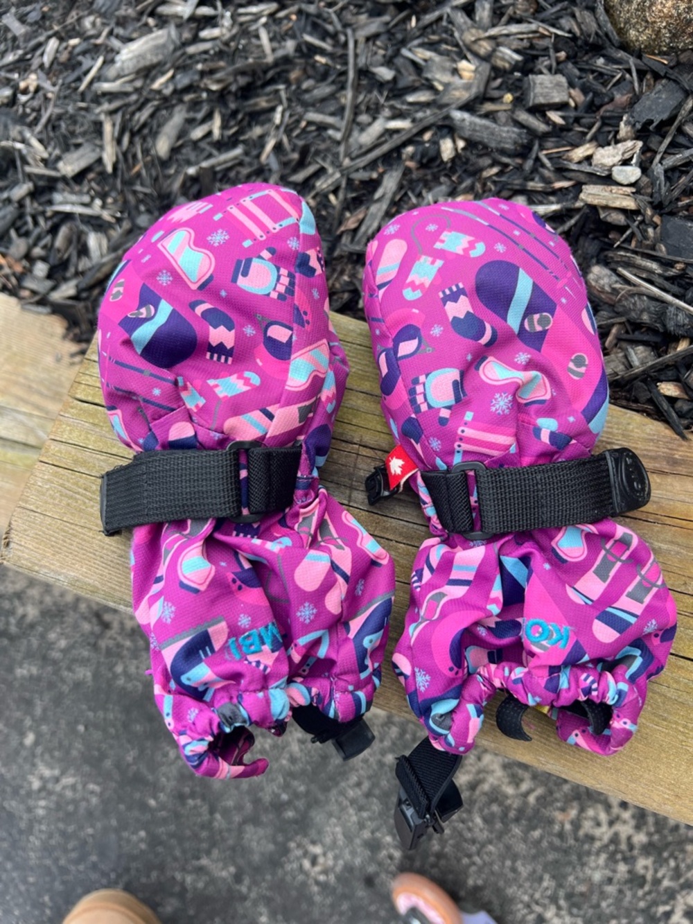 Kids Pink Patterned Winter Mittens with Adjustable Straps